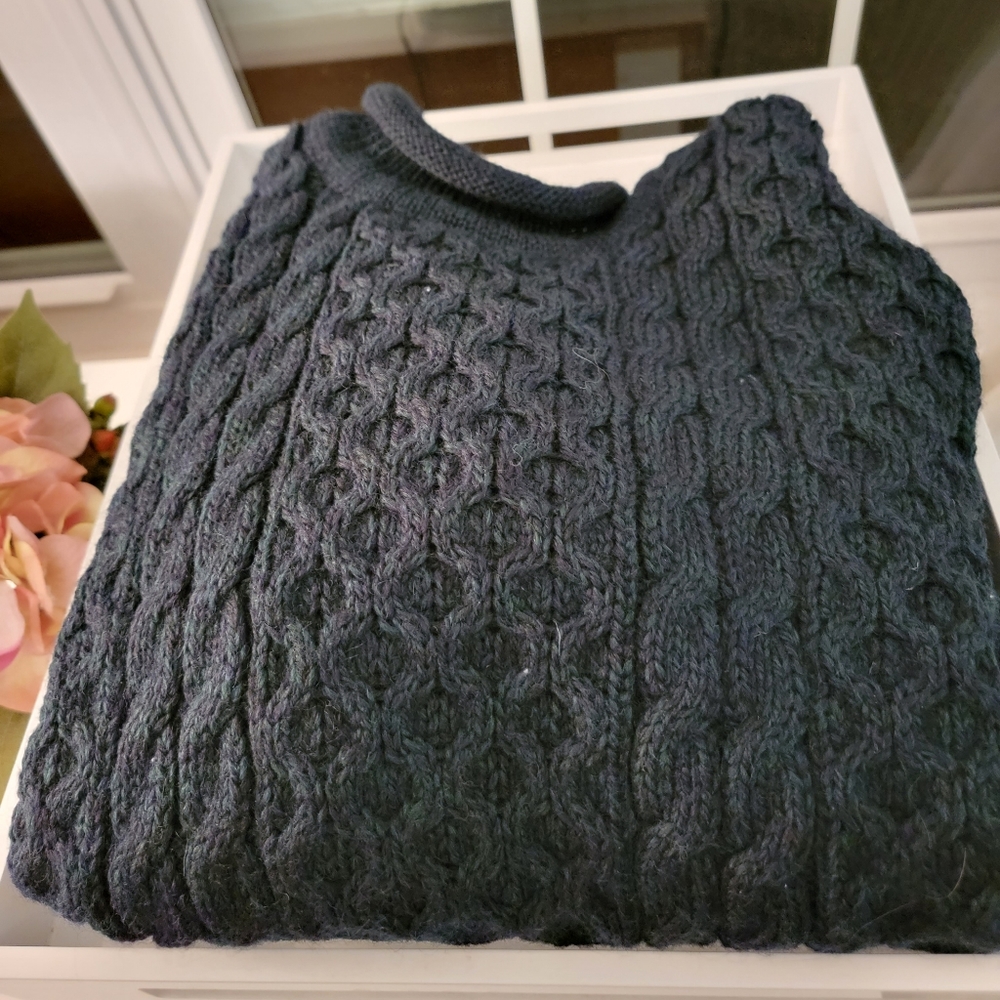 Gaeltarra Authentic Irish Wool Cable Knit Roll Neck Sweater Small oversized fit.